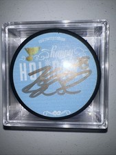 2016 Kyle Brodziak #28 St. Louis Blues Signed Limited Ed Happy Holidays Puck