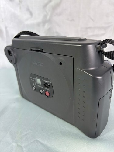 Fuji Instax 100 Camera Wide – Vintage Black & Blue with Fujinon 95mm Lens - Picture 6 of 7