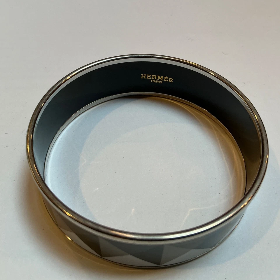 HERMES Enamel PM 65 Wide Bangle Bracelet Palladium rim, Black, white, silver - Image 4 of 4
