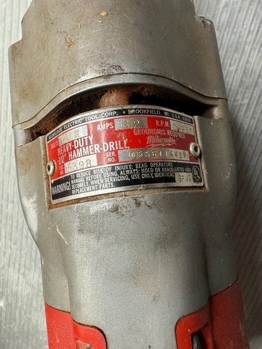 MILWAUKEE TRAPANO A PERCUSSIONE HEAVY-DUTY 1/2" #5398 in valigetta - Foto 3 di 19