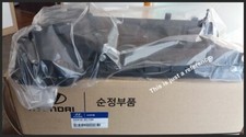OEM Genuine Engine Valve Cover Fits Hyundai SantaFE  3.5L [2010~11] 224103C150