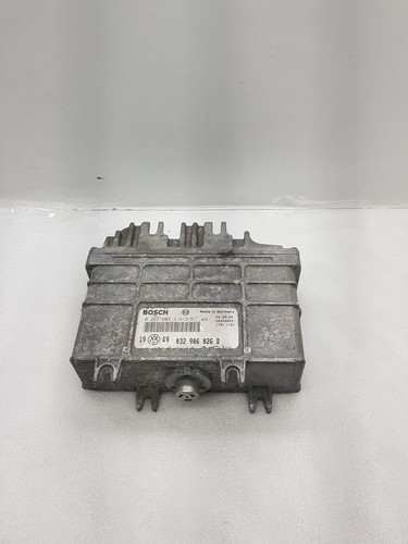 VW Golf 3 III Motorsteuergerät Motor Steuergerät 0261203314 032906026D