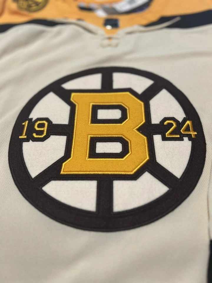 🔥Хоккейная футболка подлинная Boston Bruins Centennial Edition кремовая и золотистая размер 50 - Изображение 3 из 4