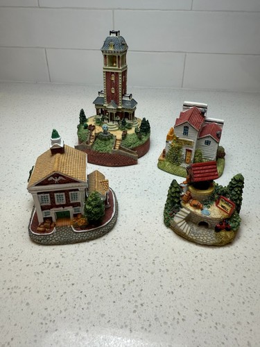IRI Liberty Falls - 4 Bldgs - Bell Tower, Post Office, Wishing Well, Real Estate - Picture 12 of 12