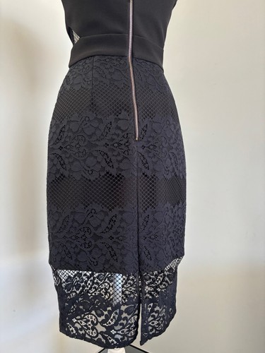 Forever New Black Lace cocktail mid Dress Size 6 Excellent condition - Picture 6 of 9