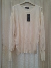 BNWT M & S light cream long sleeve patterned jumper - size XL