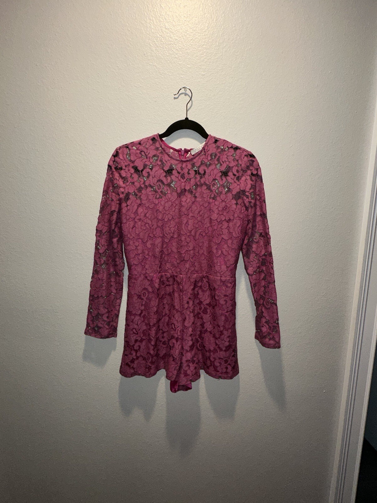 ALEXIS INTERMIX *IZU* ORCHID PINK LACE BOHO ROMPER PL… Gem