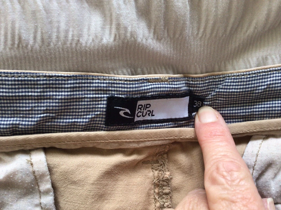 PANTALONES HOMBRE RIPCURL CAQUI TALLA 38 Foto 3 de 4