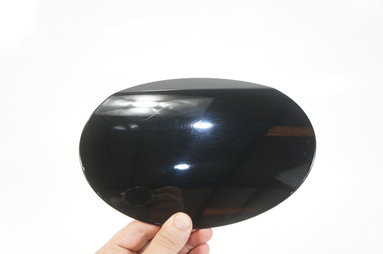 2014-2022 Maserati Ghibli  m157 Fuel Door Gas Tank Lid Cover Panel Black