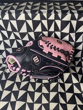 Wilson A200 Youth T-Ball Mitt GLOVE 10" Pink/Black Right Hand Thrower