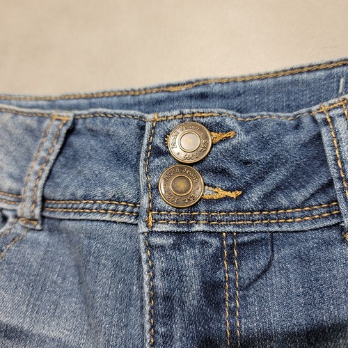Mudd Denim Jean Shorts Youth Girls 14 Blue Cuffed Distressed Adjadtsble Waist - Picture 6 of 10