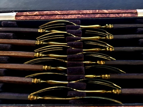 Ancien Service Fourchette En Laiton - Picture 4 of 4