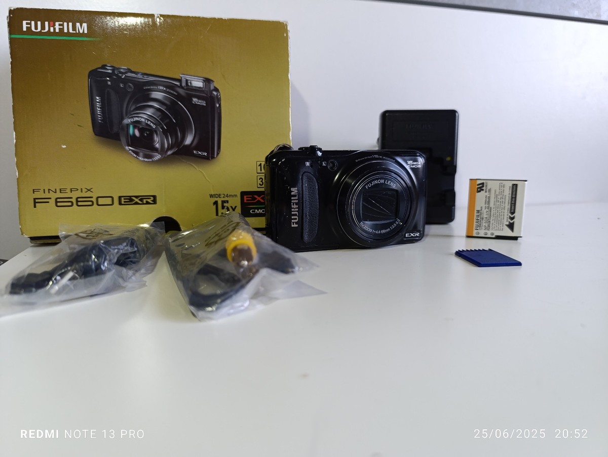FUJIFILM フジフィルム FINEPIX F660 EXR MK0179 Amazon.com : Fujifilm Finepix F660EXR 16.0 MP CMOS 1080P HD