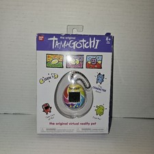 Original Tamagotchi Virtual Reality Pet NIB