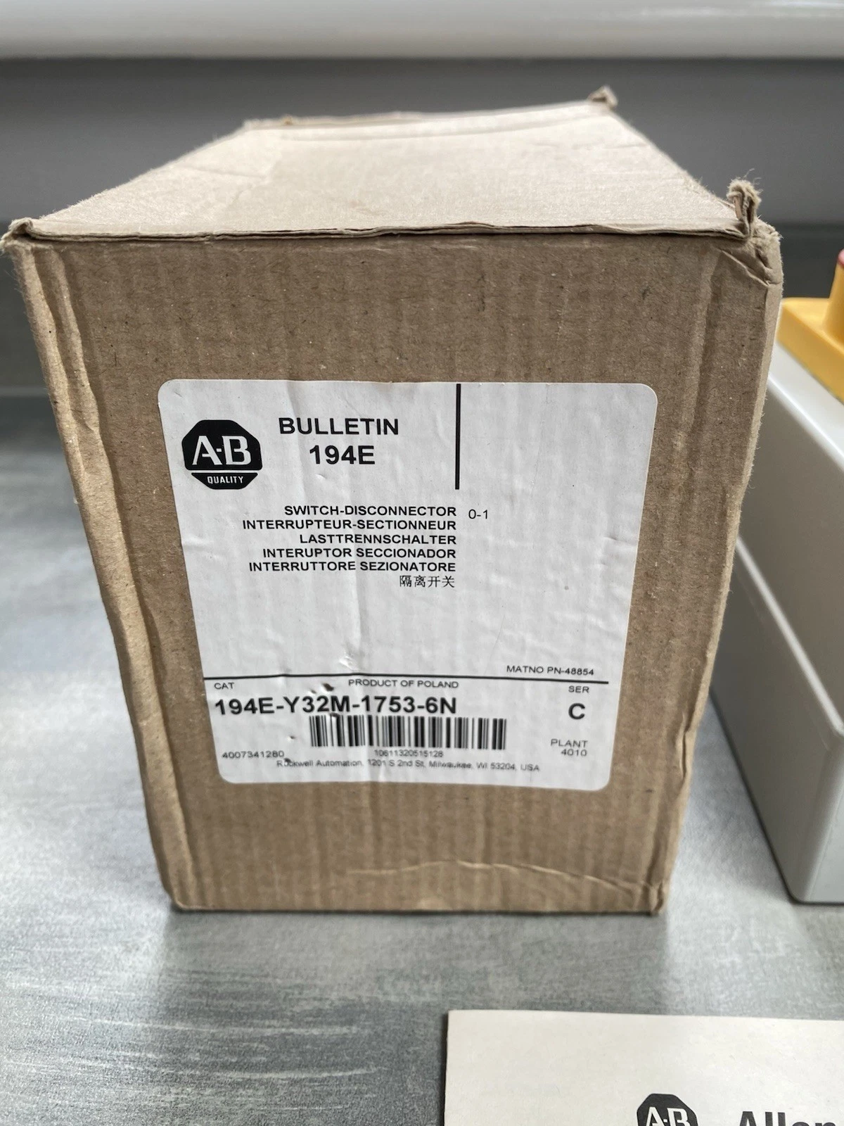 Allen-Bradley 194E-Y32M-1753-6N BULLETIN 194E Switch-Disconnector Brand New 2