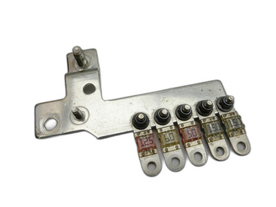 Relais Stromverteiler Klemmpunkt Sicherungen 50A-150A für Audi Q7 4L 09-15