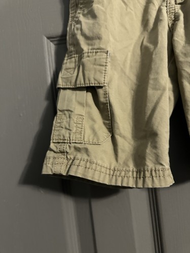 Boy’s Levis Short Size 5 Regular Preowned Beige Cargo - Picture 3 of 11