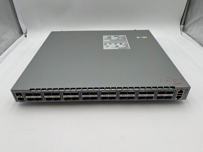 ARISTA DCS-7050CX3-32S SWITCH w/ 32x100GbE QSFP & 2 SFP+ AND 2x 500 READ