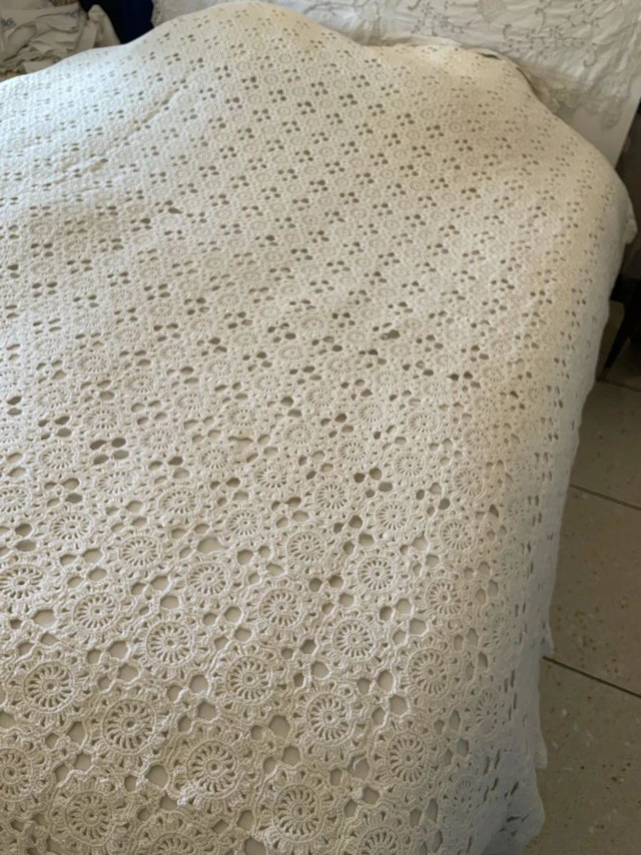 Nappe Vntage crochetée 90CM Carré Shabby Chc Fat à la Man