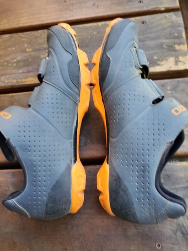 Giro Privateer R Cycling Shoes MTB 45.5 EU Men's US 11 Gray Orange - Picture 2 of 7
