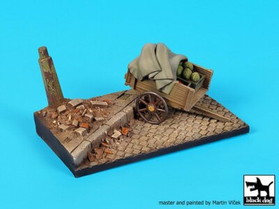 Black Dog 1/35 Ruined Paved Street Section w/Horse Cart Base (100x60mm) D35109