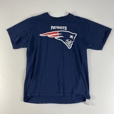 New England Patriots T-Shirt Mens Large Blue Majestic Football NFL Graphic Tee