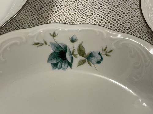 Menge 6 Wawel Blau Blumen Salat/Dessert Schüsseln Vintage Hergestellt in Polen 7,5" - Bild 6 von 10