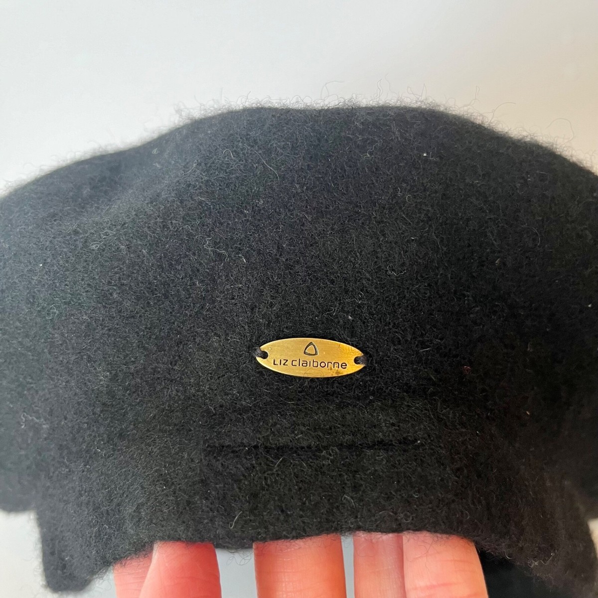 NWT Liz Claiborne Black Wool Classic Chic Beret Hat Women Soft Paris One Size 90s Velvet Beret Hat - Liz Claiborne Black Bow Beret - New  main image 3