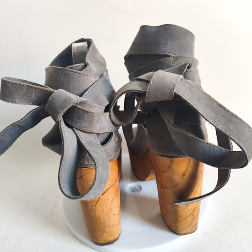 Free People Sandalen Touch the Sky Wrap Tie Holz Clogs Plateau Wildleder 6 37 grau - Bild 3 von 11