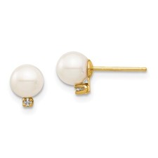 14k Yellow Gold 5-6mm White Round FW Cultured Pearl .02ct Diamond Stud Earrings