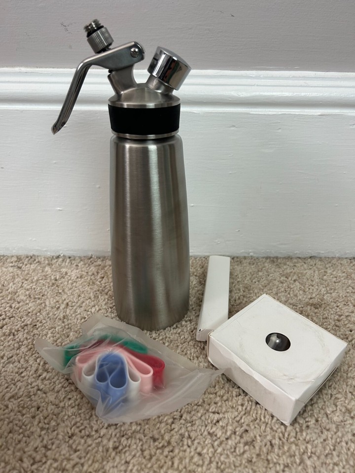 NIB Otis Classic Professional Series II Stainless Steel Whipped Cream