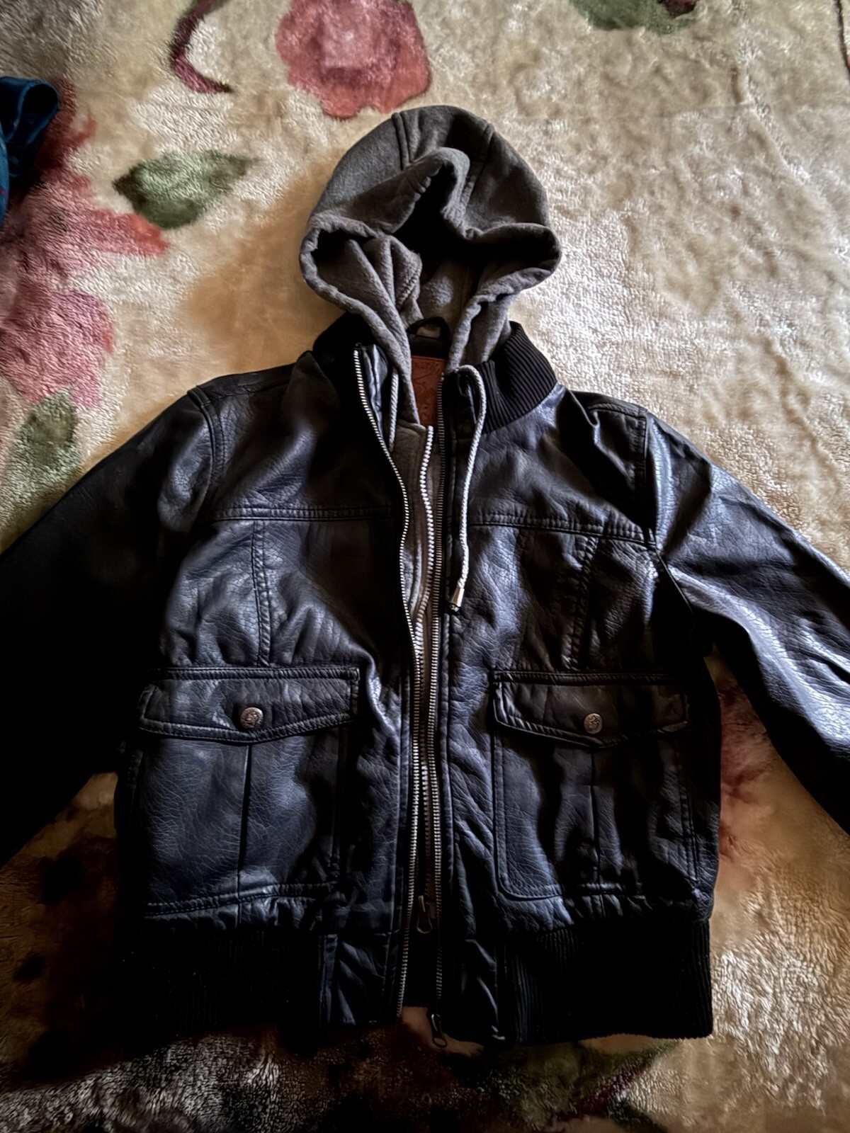 Picture 1 of 10
