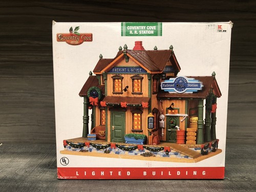 2009 Lemax Coventry Cove Railroad RR Station Lighted Building W/Box & Light - Picture 17 of 19
