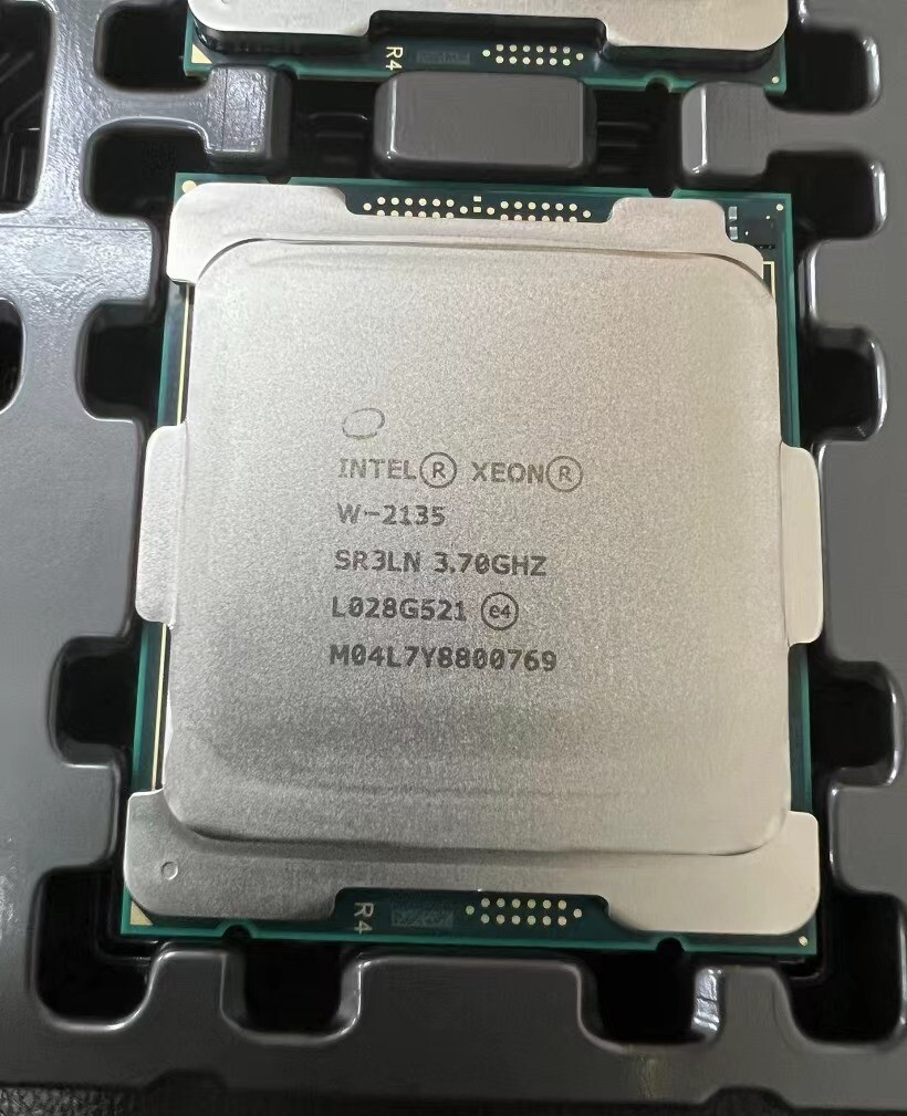 Intel Xeon W-2135 SR3LN 6-Core 3.7GHz 140W LGA2066 Server CPU