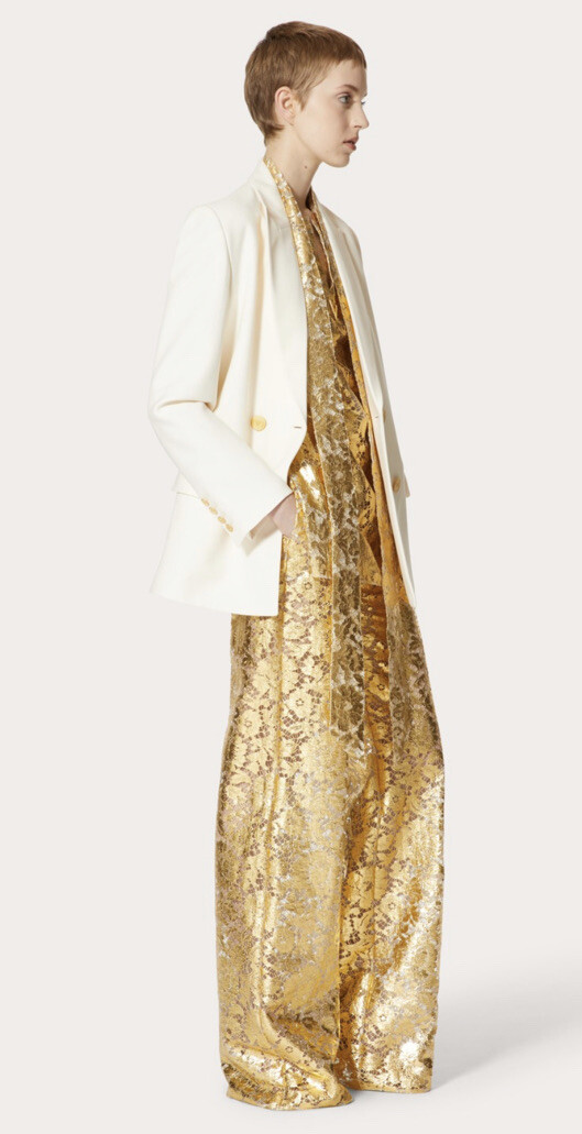 ボトムスその他 Valentino Ivory trousers with Gold V Valentino Gold Heavy Lace trousers pants - With Tags- RRP