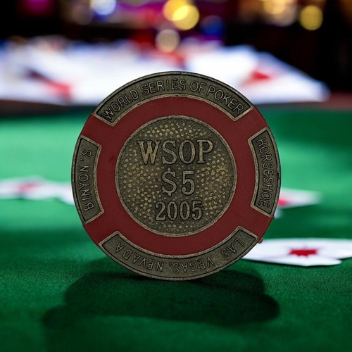 WSOP LAS VEGAS 2005 BINYON'S HORSESHOE CASINO $5 BRASS POKER CHIP