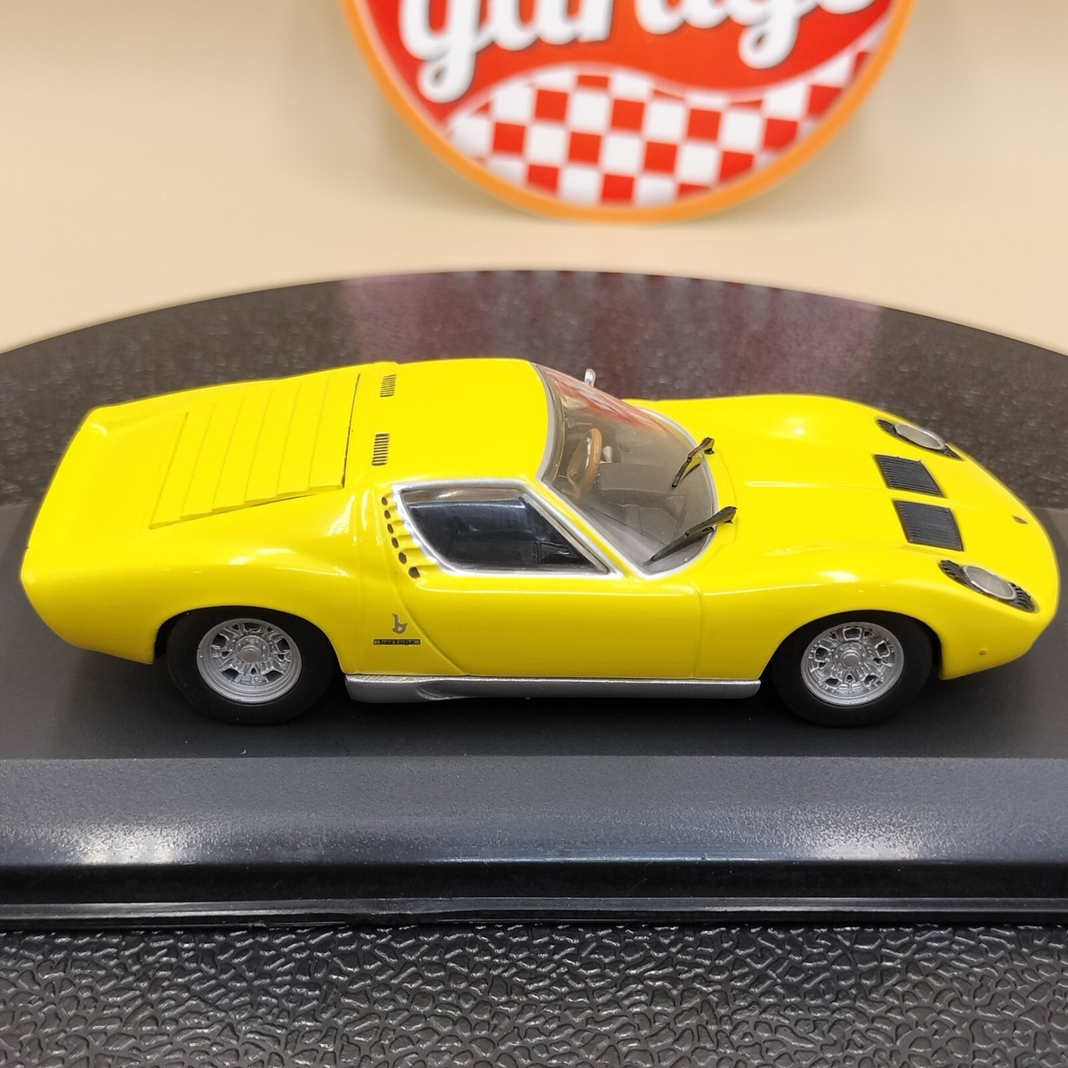 MINICHAMPS 1/43 Lamborghini Miura 1966 Yellow Giallo Diecast model