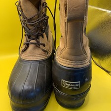 Mens 8/ Womens 10 Lacrosse Insulated Lace Rubber Boot. Durable Good Condition