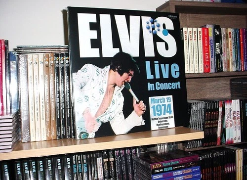 Elvis Presley LP Elvis Live in Concert 3-19-1974 (Blue Vinyl) New & Sealed