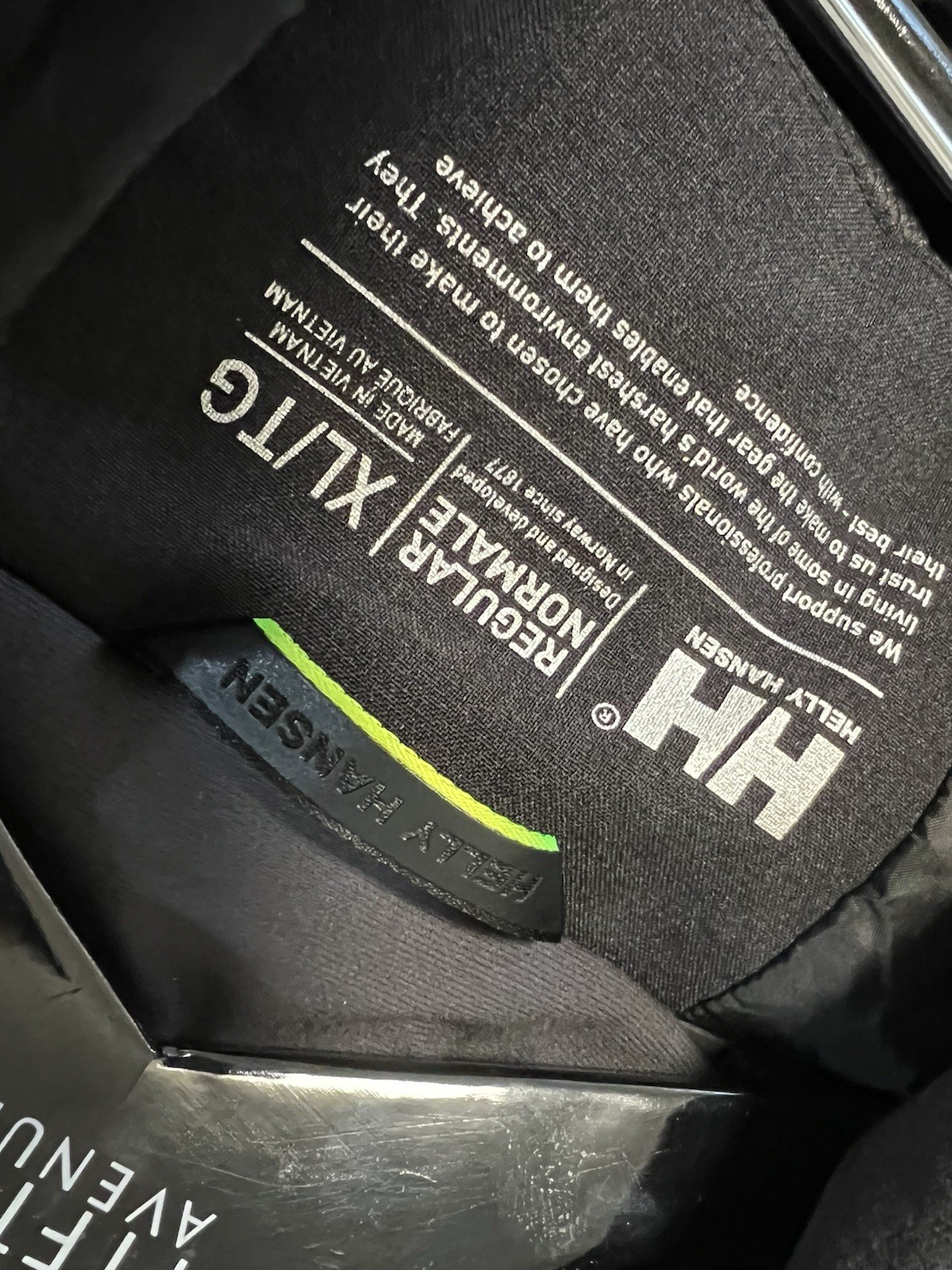 HELLY HANSEN Helly Tech Performance Men’s M Ski J… - image 3