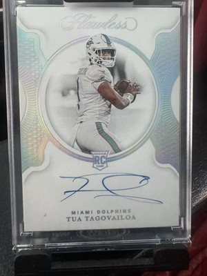 Panini 2020 Flawless Tua Tagovailoa Dolphins FRS-TTA Rookie Auto 1/1 Black Box