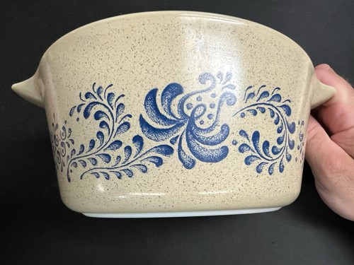 Vintage Pyrex Homestead 1-1/2 Qt. Cinderella Casserole 474B - Picture 2 of 4
