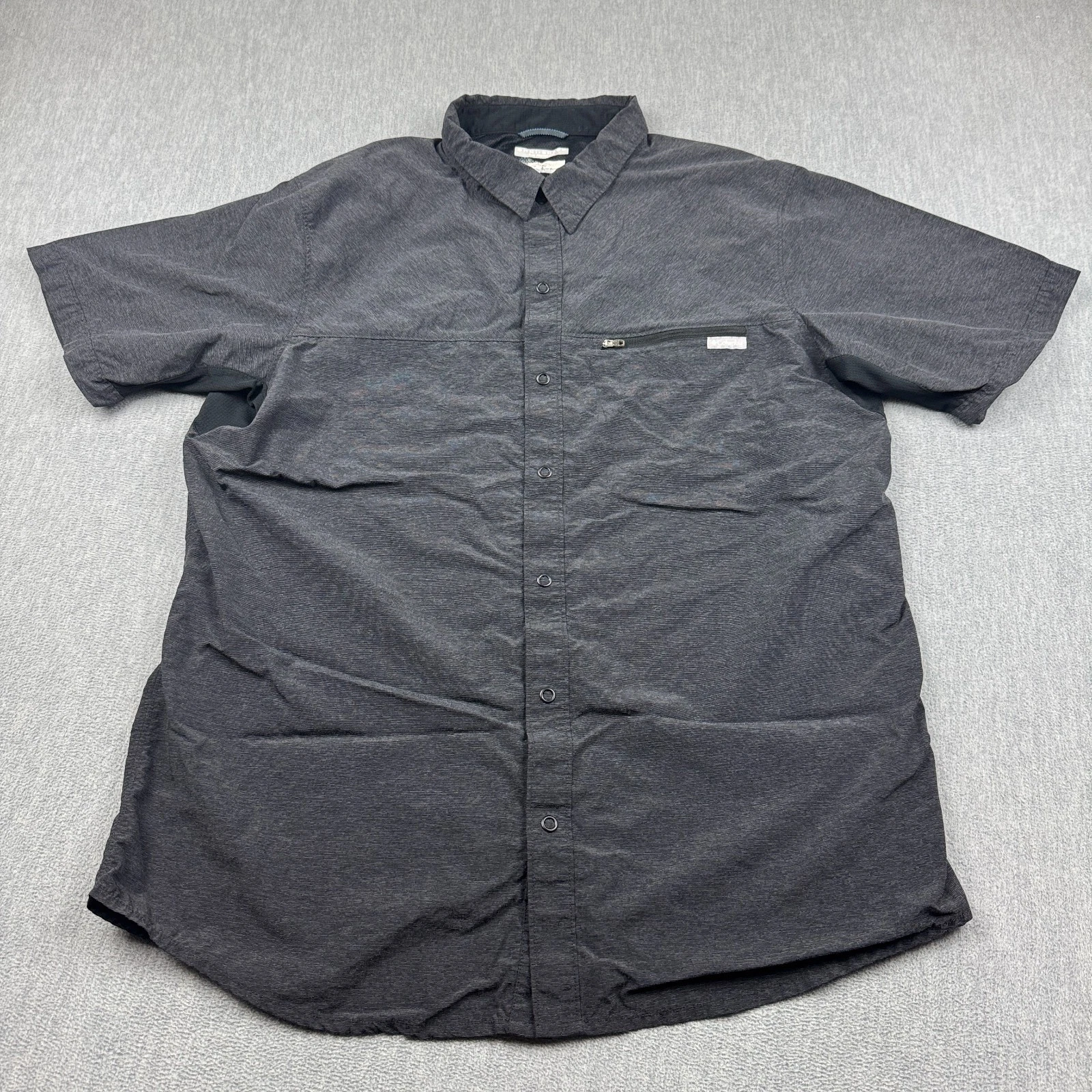 Columbia Shirt Mens Extra Large Gray Snap Front Omni Shade Short Sleeve Hiking
Opens in a new window