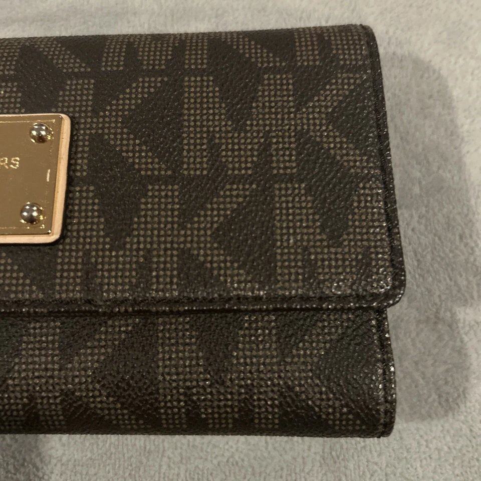 Michael Kors Coated Canvas Monogram Print Trifold Envelope Card Wallet Brown - Image 4 of 4