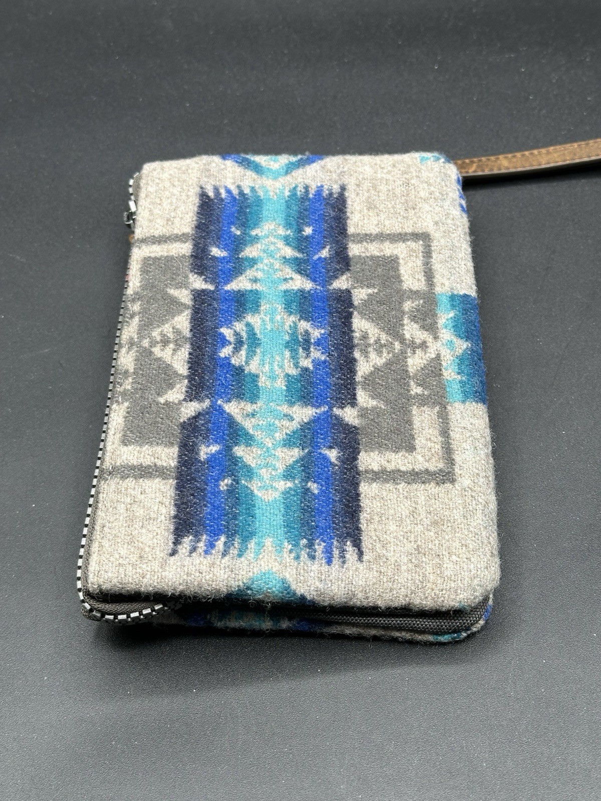 Pendleton Three Pocket Keeper Chief Joseph Blue - image 3