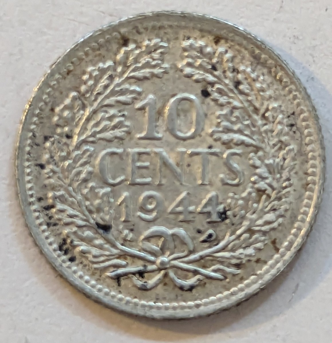 1944 Wilhelmina Koningin Der Nederlanden 10 cents Lot #109