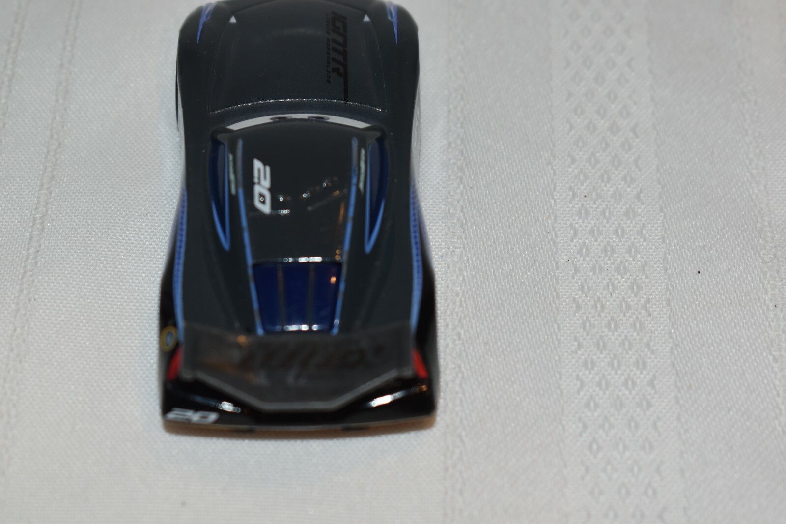 Picture 2 of 6