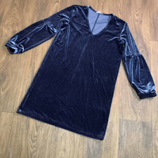 Madewell blue velvet dress. Balloon sleeve babydoll dress. Work party