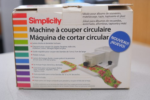 Simplicity Rotary Cutting Machine Model #881950 OPEN BOX VERY CLEAN FREE SHIPPIN - Picture 5 of 6