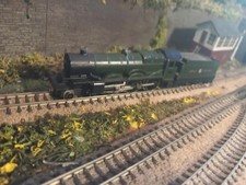 graham farish n gauge GWR loco 'Clun Castle'